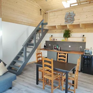 https://petit-coin-de-bonheur-studio-neuf-et-lumineux-a-5mins.hotels-rhonealpes.com
